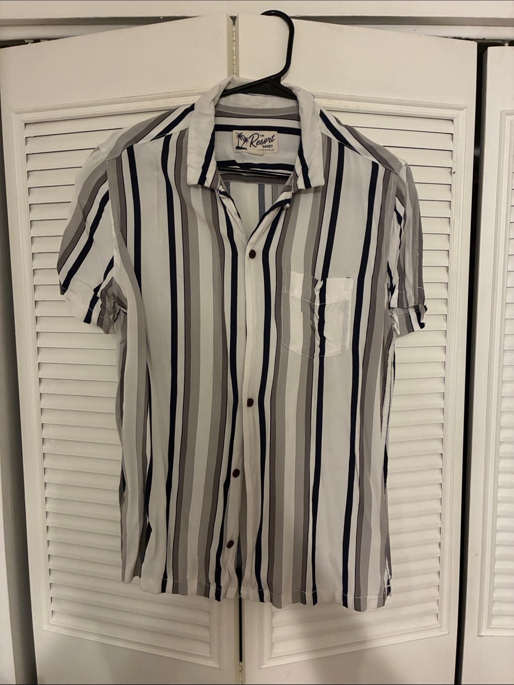 Aeropostale White Shirt with Navy and Gray Vertical Stripes